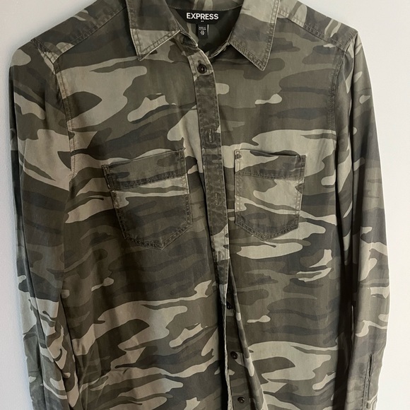 Camo button down - Picture 2 of 2